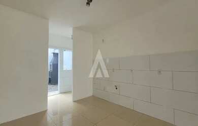 Imagem 6: Sobrado geminado com 2 quartos à venda no bairro Glória em Joinville -SC por R$ 350.000,00