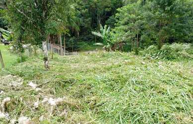 Imagem: A chácara possui 1.650m² de Área e está localizado em Juquitiba