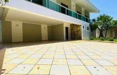 Imagem: A casa à venda possui 4 Dormitórios, 5 Banheiros, 5 Vagas