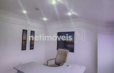 Imagem: O depósito possui 1 Vaga na garagem e 53m² de Área e está