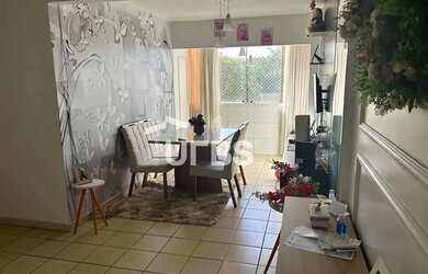 Imagem: O apartamento à venda possui 3 Dormitórios, 2 Banheiros, 1