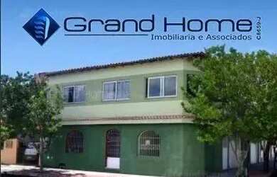 Imagem: A casa possui 4 Dormitórios, 1 Banheiro, 2 Vagas na garagem