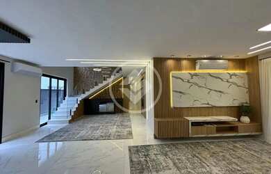 Imagem: A casa possui 5 Dormitórios, 5 Banheiros, 4 Vagas na garagem