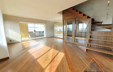 Imagem: O apartamento na cobertura possui 3 Dormitórios, 4 Banheiros