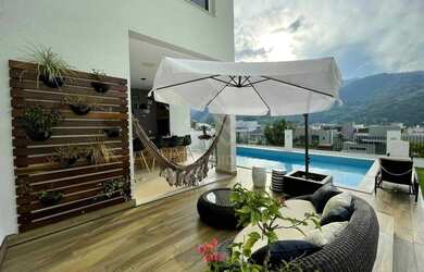 Imagem 2: Casa de alto padrão em Balneário Camboriú