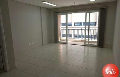 Imagem: O depósito possui 1 Vaga na garagem, 35m² de Área e está