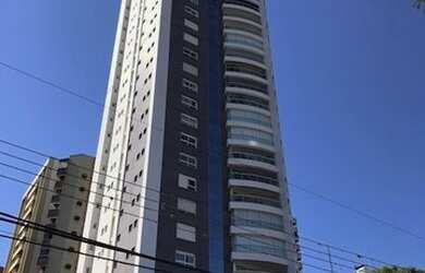 Imagem: O apartamento possui 4 Dormitórios, 5 Banheiros, 4 Vagas na