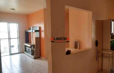 Imagem: O apartamento possui 3 Dormitórios, 1 Banheiro, 2 Vagas na