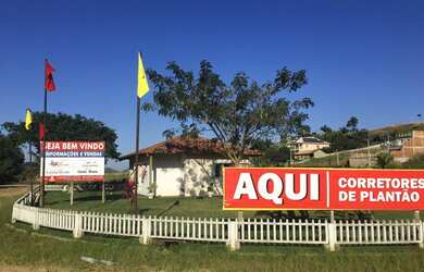 Imagem: O terreno possui 450m² de Área e está localizado em RJ à