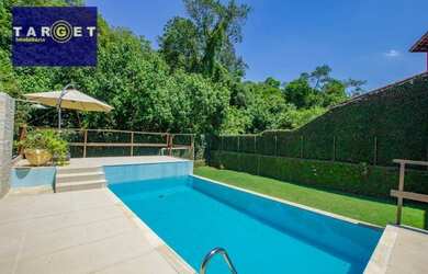 Imagem: A casa em condomínio possui 4 Dormitórios, 5 Banheiros, 3