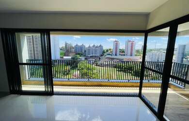 Imagem: O apartamento possui 4 Dormitórios, 5 Banheiros, 3 Vagas na