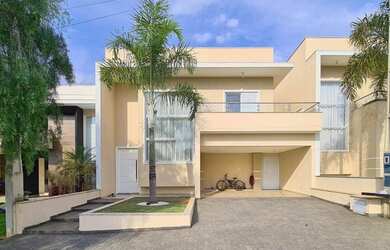 Imagem 1: Casa com 3 suítes - venda por R$ 910.000 ou aluguel por R$ 5.390/mês...