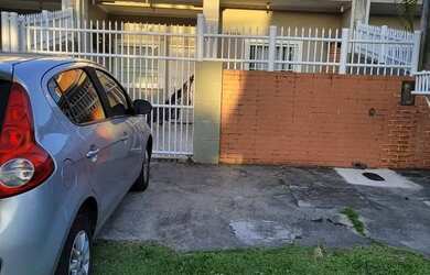 Imagem: A casa possui 3 Dormitórios, 1 Vaga na garagem, Churrasqueira