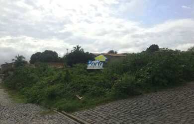 Imagem: O terreno possui 240m² de Área e está localizado em Lourival