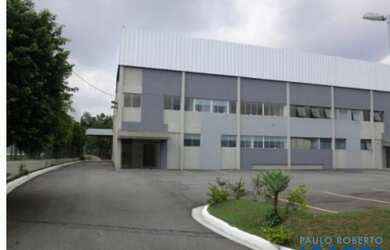 Imagem: O depósito possui 675m² de Área e está localizado em Centro