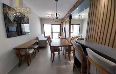 Imagem: O apartamento possui 3 Dormitórios, 1 Banheiro, 2 Vagas na