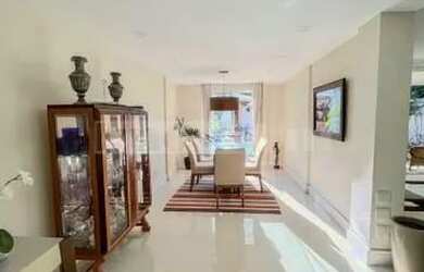 Imagem 4: Recreio dos Bandeirantes Casa 6 quartos, sendo 5 suites