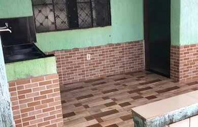 Imagem: A casa possui 1 Dormitório, 1 Banheiro e está localizado