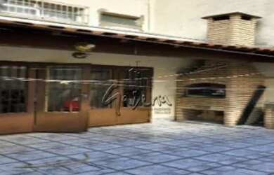 Imagem: A casa possui 3 Dormitórios, 3 Banheiros, 3 Vagas na garagem