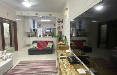 Imagem 9: Casa Seminova - Completa. Piscina, 293m² de Área, 2 Vagas na garageme2...