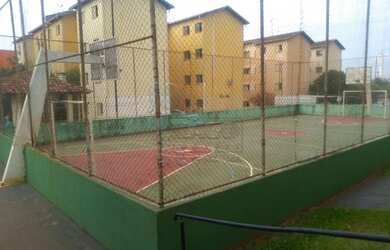 Imagem: O apartamento possui 2 Dormitórios, 1 Banheiro, 1 Vaga na garagem