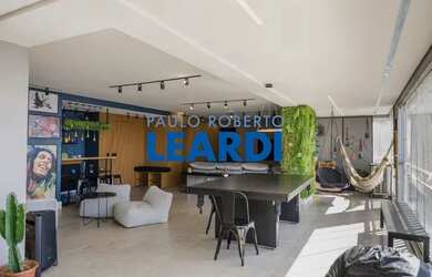 Imagem: O apartamento possui 3 Dormitórios, 5 Banheiros, 3 Vagas na