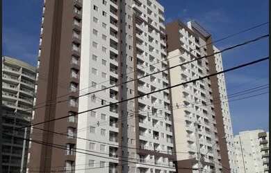 Imagem: O apartamento possui 3 Dormitórios, 1 Banheiro, 2 Vagas na