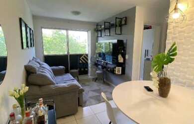 Imagem: O apartamento possui 2 Dormitórios, 1 Banheiro, 1 Vaga na garagem