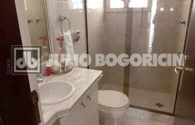 Imagem 14: JBB67203 Barra da Tijuca Casa Triplex 4 Suítes Piscina Sauna Churrasqueira...