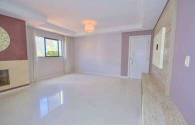 Imagem: O apartamento possui 3 Dormitórios, 3 Banheiros, 2 Vagas na