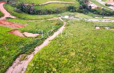 Imagem: O terreno possui 600m² de Área e está localizado em Jardim