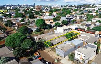 Imagem: O terreno possui 304m² de Área e está localizado em Esmeralda