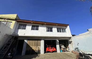 Imagem 13: Casa Triplex EXCLUSIVA INVISTA, 4 dormitórios ao lado da Avenida Medianeira