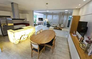 Imagem 7: Imóvel para venda tem 360 metros quadrados com 5 quartos em Jardins Verona...