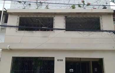 Imagem: A casa possui 2 Dormitórios, 1 Banheiro, 60m² de Área e está