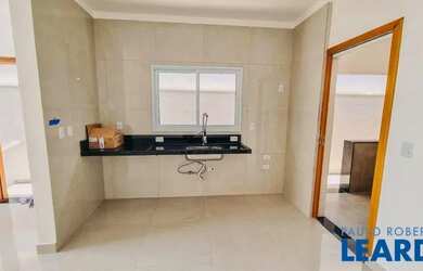 Imagem 8: CASA ASSOBRADADA - JARDIM DOS PINHEIROS - SP