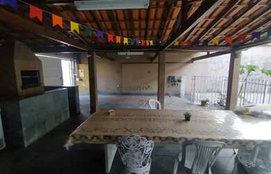 Imagem 2: CASA NO GLORIA. Churrasqueira, Área de serviço, 250m² de Áreae4 Vagas...