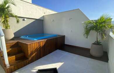 Imagem: O apartamento na cobertura possui 3 Dormitórios, 3 Banheiros