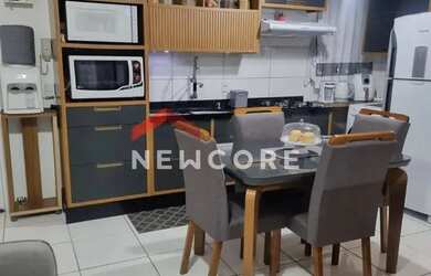 Imagem: O apartamento possui 2 Dormitórios, 1 Banheiro, 1 Vaga na garagem