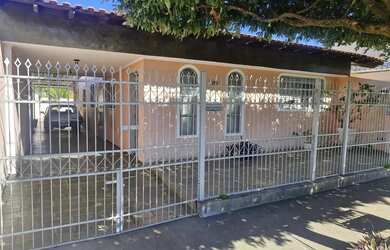 Imagem: O apartamento possui 4 Dormitórios, 3 Banheiros, 3 Vagas na