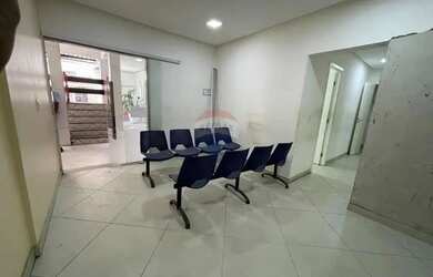 Imagem 3: Aluguel Comercial: Espaço para uma clinica em Itapuã ótimo preço !!!