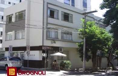 Imagem: O apartamento possui 3 Dormitórios, 2 Banheiros, 88m² de Área