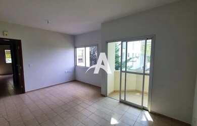 Imagem: O apartamento possui 3 Dormitórios, 2 Banheiros, 1 Vaga na