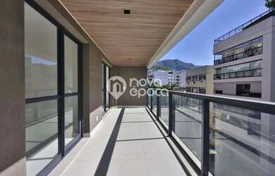 Imagem: O apartamento possui 3 Dormitórios, 4 Banheiros, 1 Vaga na