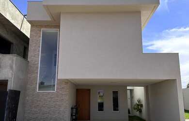 Imagem: A casa em condomínio possui 3 Dormitórios, 3 Banheiros, 2