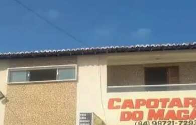 Imagem: A casa possui 2 Dormitórios, 1 Banheiro, 1 Vaga na garagem