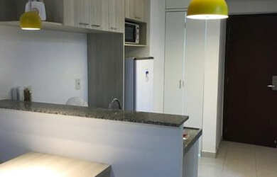 Imagem: O apartamento possui 2 Dormitórios, 2 Banheiros, 1 Vaga na