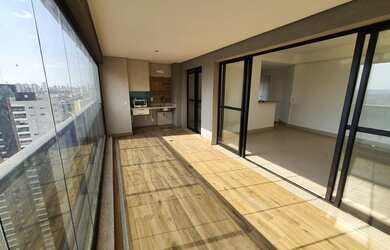 Imagem: O apartamento possui 3 Dormitórios, 4 Banheiros, 2 Vagas na