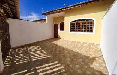 Imagem 2: Vendo Casa em Viana. Varanda, 2 Banheirose3 Dormitórios