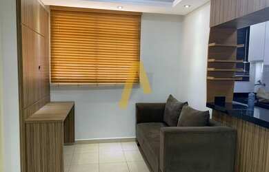 Imagem: O apartamento possui 2 Dormitórios, 1 Banheiro, 1 Vaga na garagem